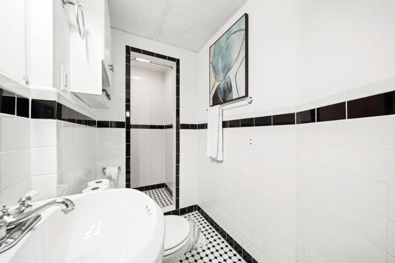 Cozy Up In 5Br Apt Near Charming Oak Square Boston Exteriör bild