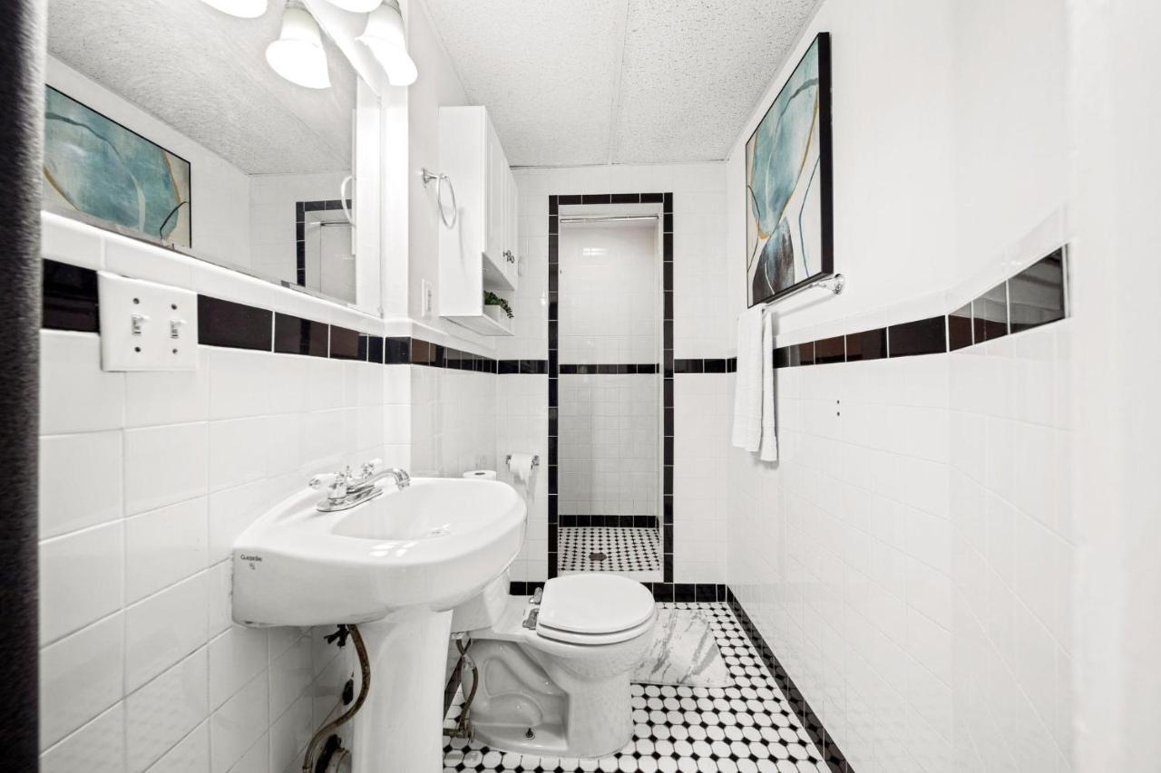 Cozy Up In 5Br Apt Near Charming Oak Square Boston Exteriör bild